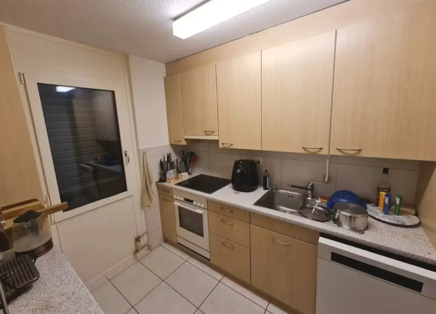 Charming Apartment in Zürich - Photo 4 of 4