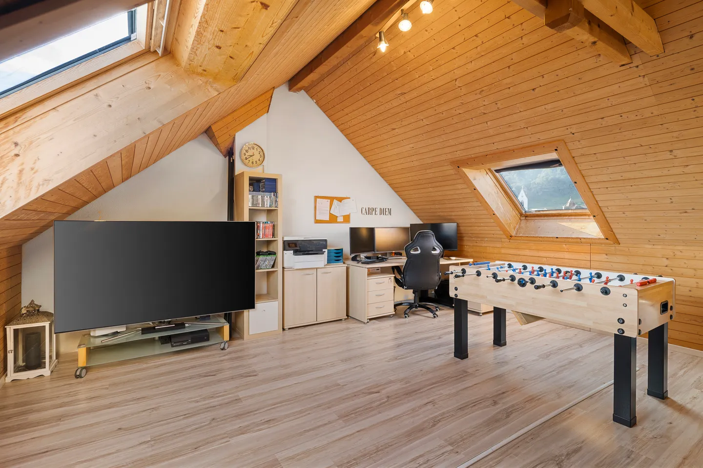 Geräumiges Familienhaus in zentraler Lage - Foto 7 von 12