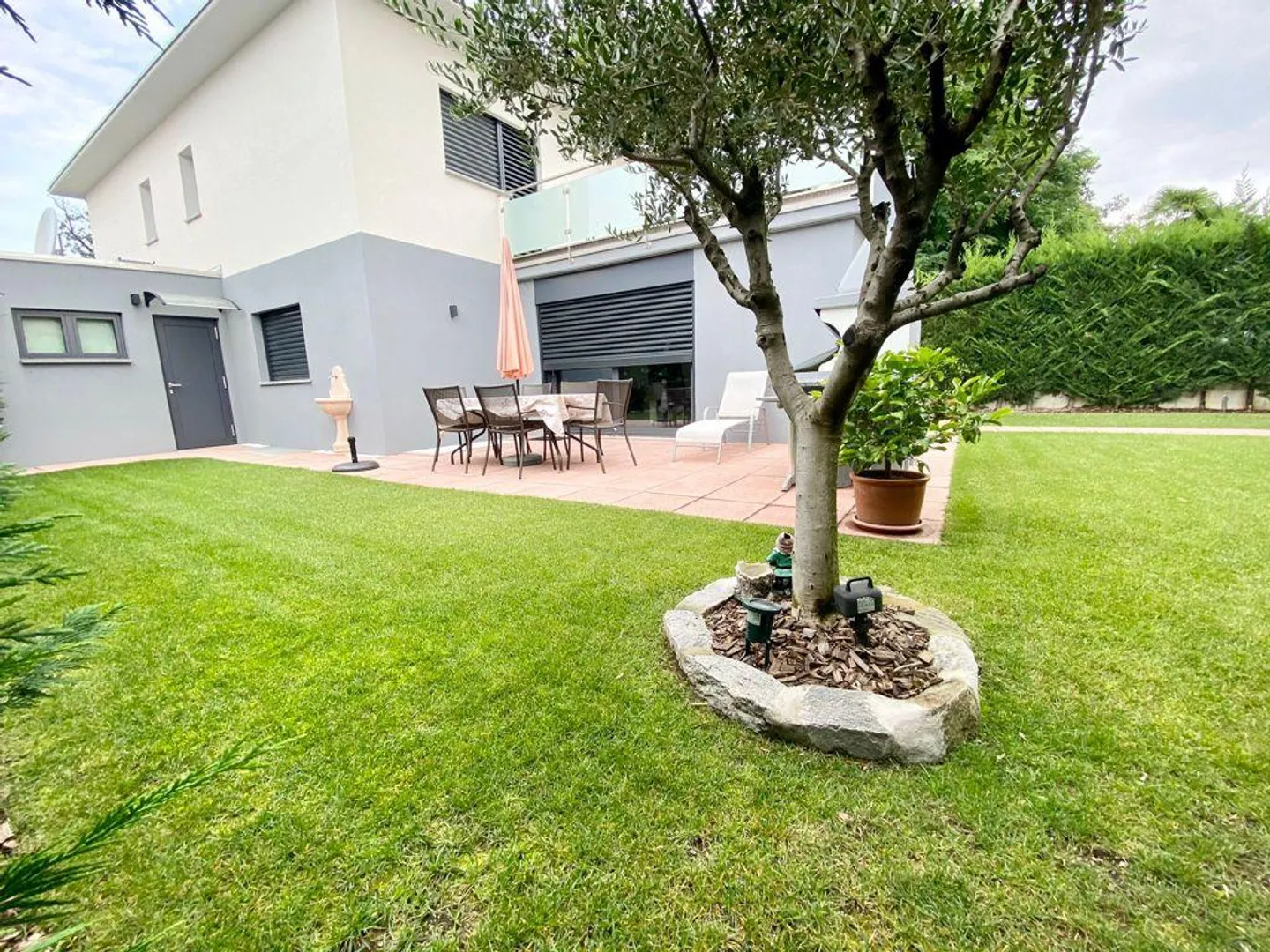 «nuova casa moderna  7 locali a Сadempino, al confine con Сureglia» - Foto 1 di 10