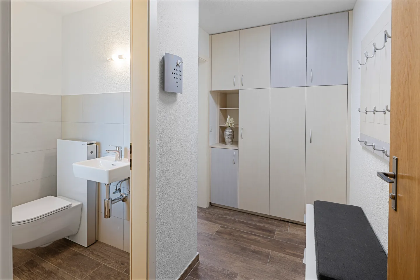 Geräumiges Familienhaus in zentraler Lage - Foto 10 von 12