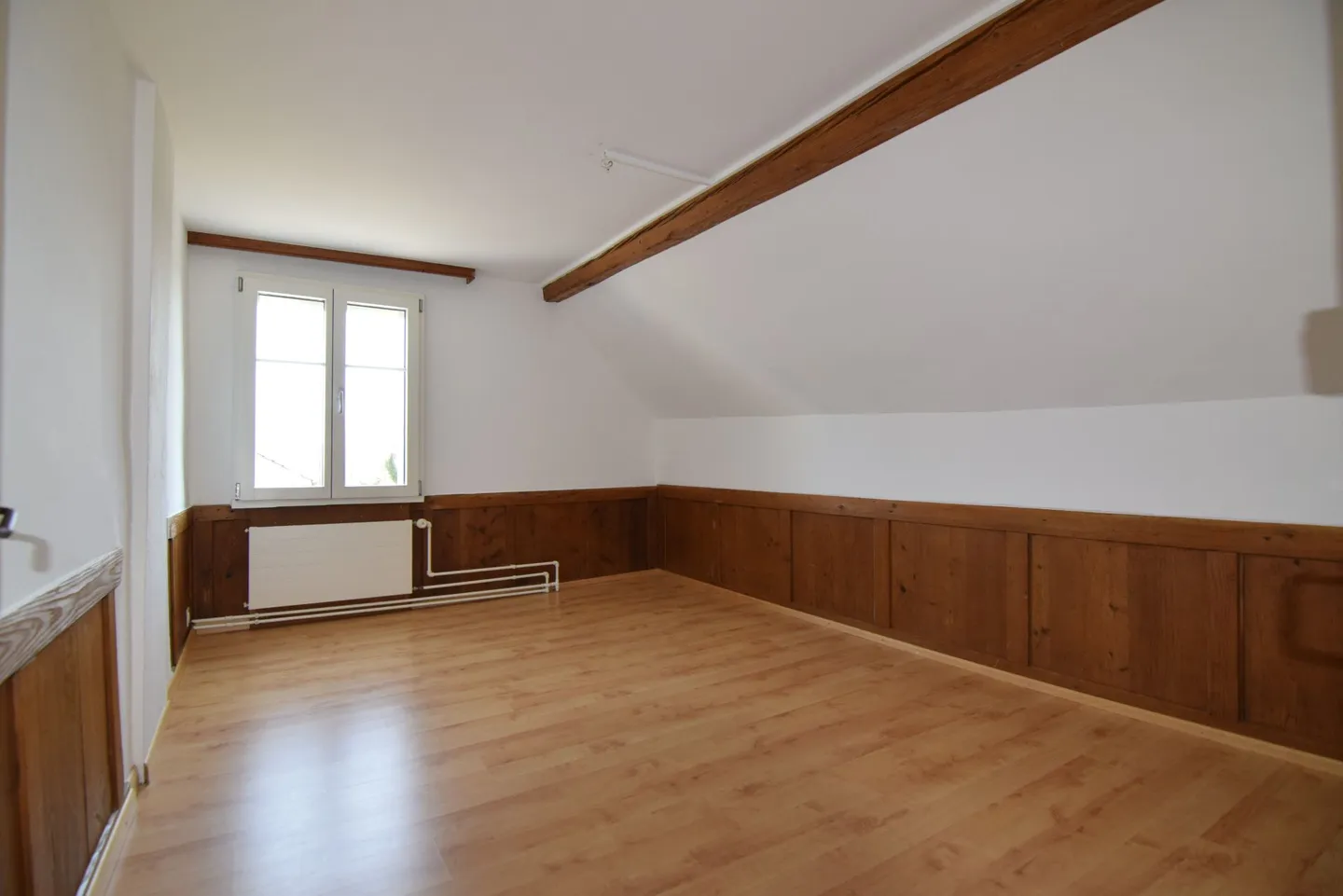 Cozy old apartment in rural surroundings - Photo 3 of 7