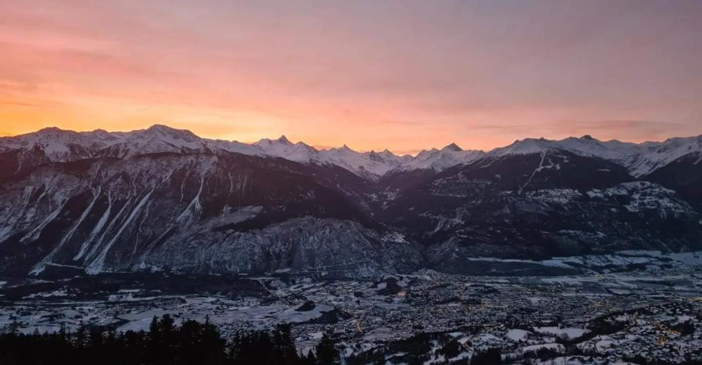 Magnifico appartamento di 2,5 locali con balcone ad Aminona, Crans Montana - Foto 7 di 8