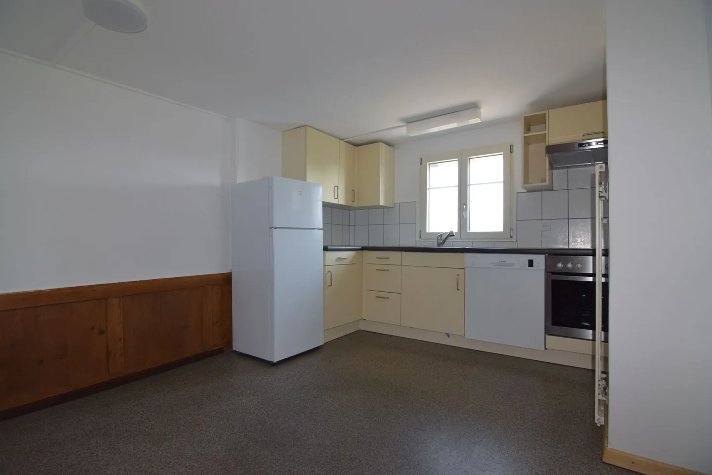 Cozy old apartment in rural surroundings - Photo 6 of 7