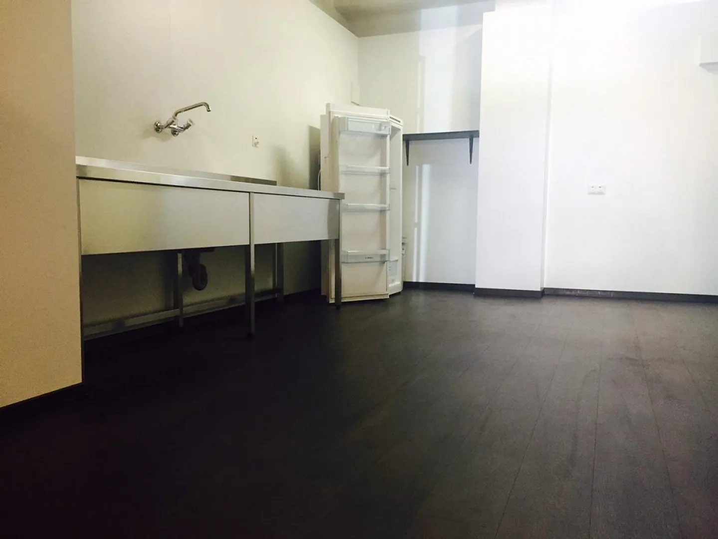 Retail Space / Studio - Photo 3 of 5