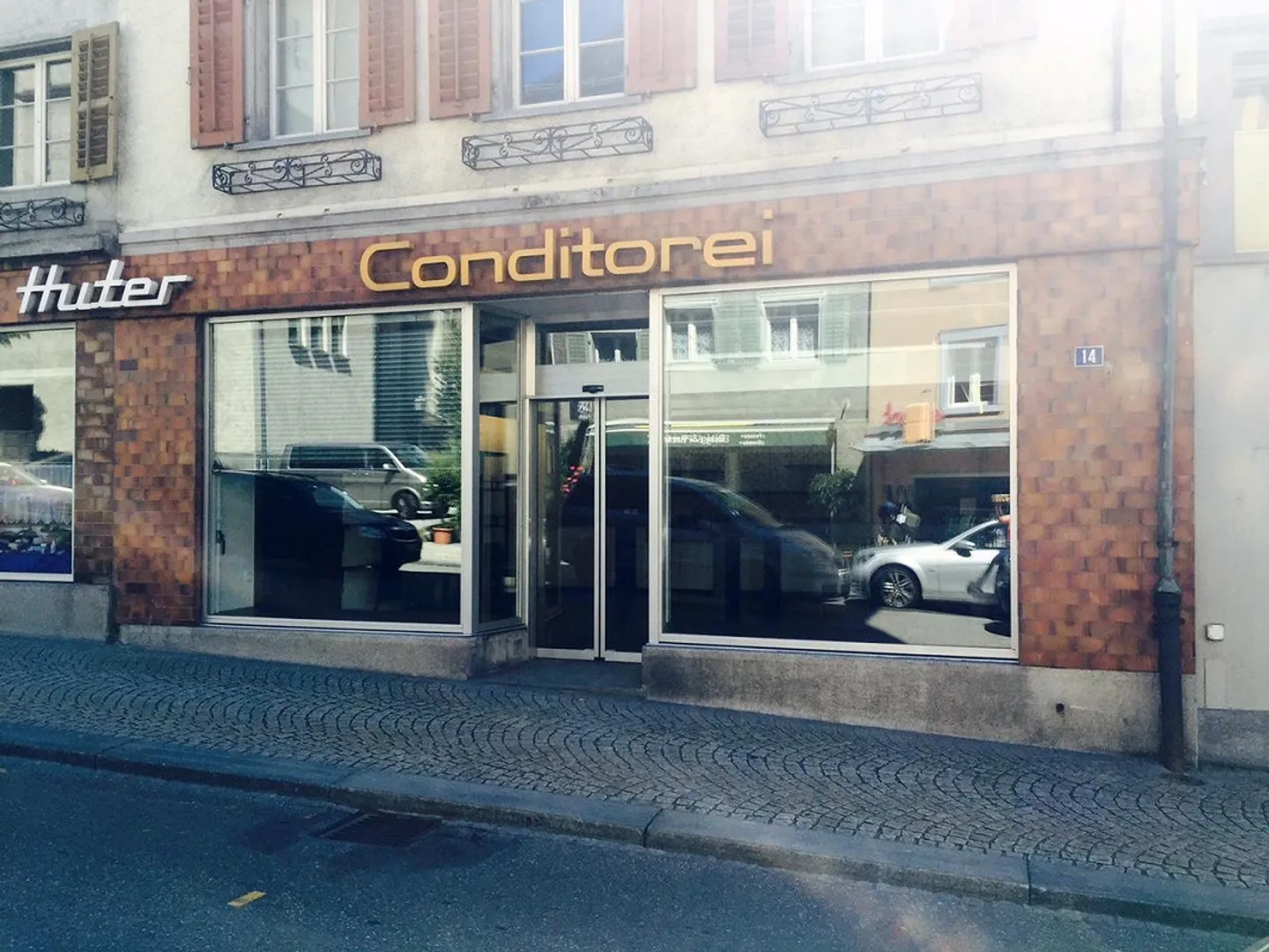 Retail Space / Studio - Photo 2 of 5