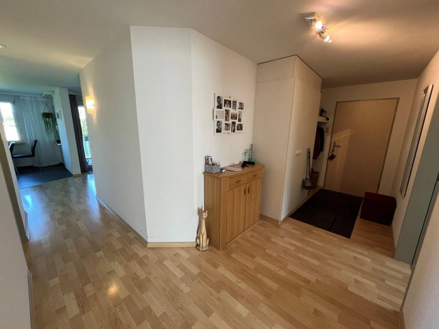 Attractive apartment with a beautiful view of greenery! - Photo 6 of 12