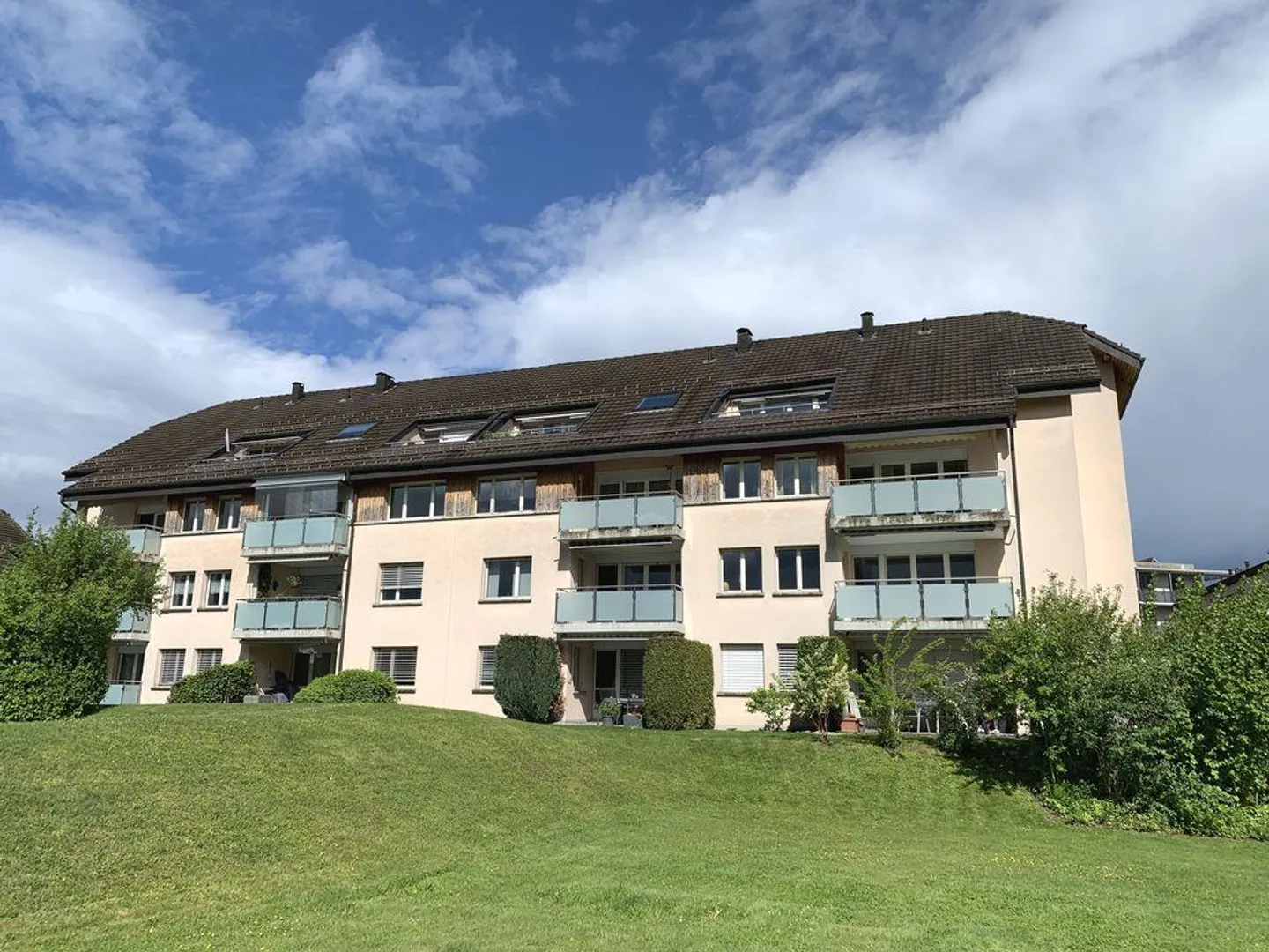 Attractive apartment with a beautiful view of greenery! - Photo 11 of 12