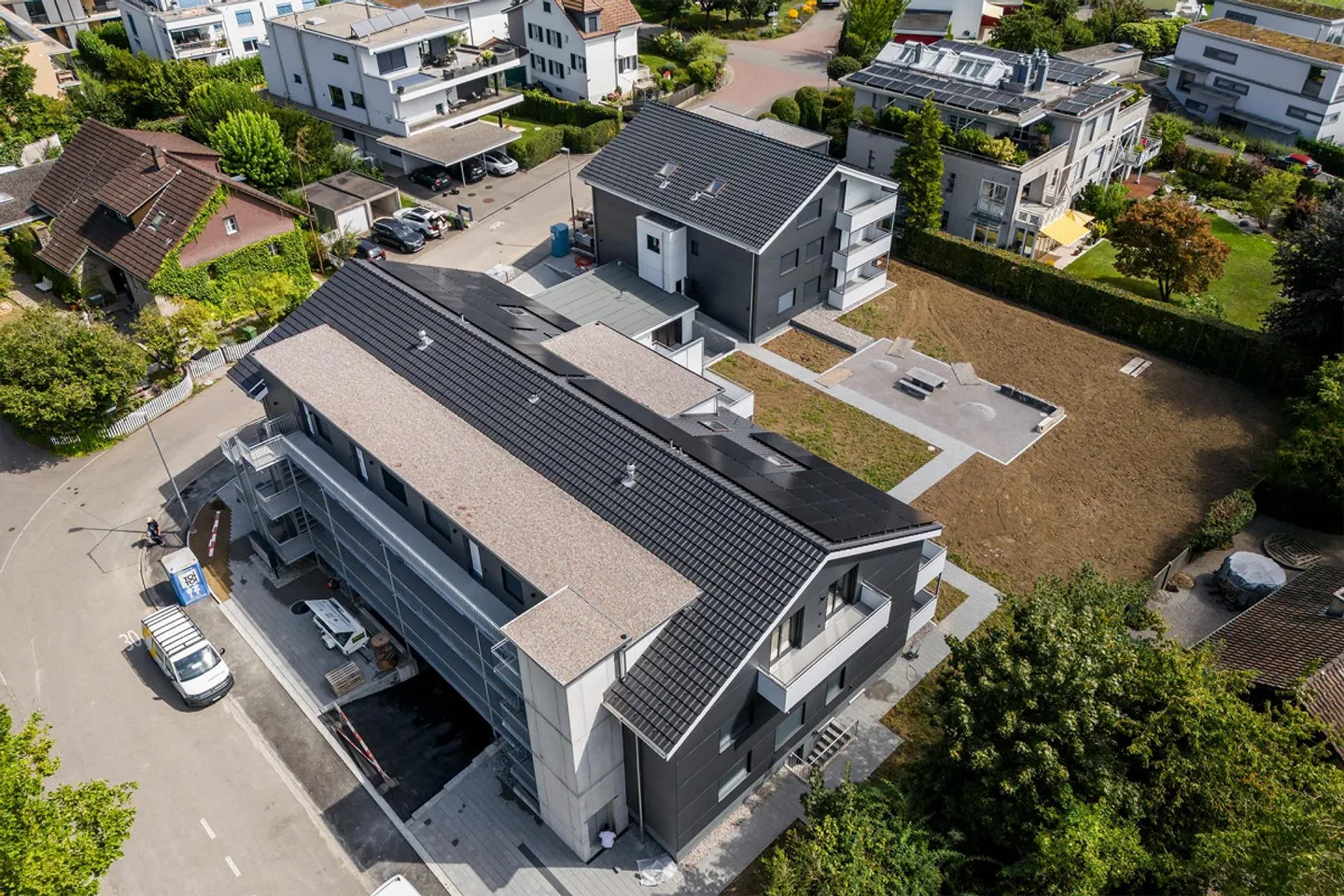 Neubauwohnung mit Waschturm - in ruhiger Wohnlage von Feldbrunnen - Foto 1 von 9