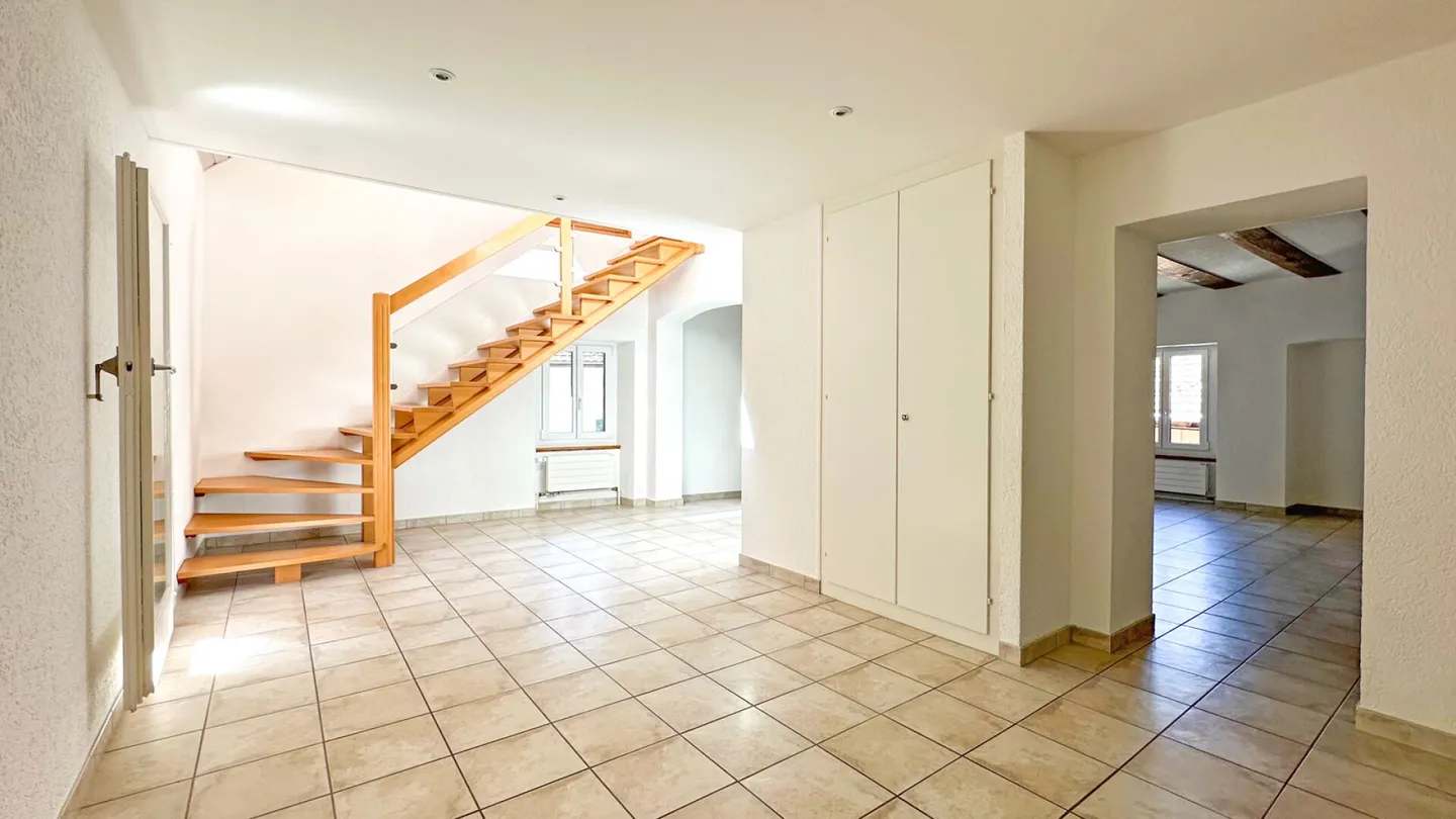 Duplex dans les combles de 6,5 pièces avec cachet et charme. - Photo 9 sur 18