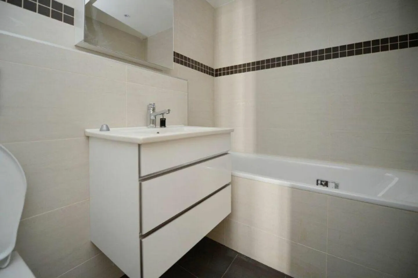 Grande appartamento in affitto! - Foto 6 di 6