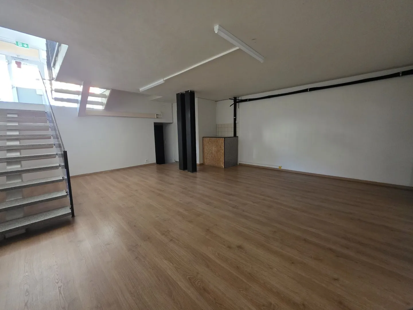 Locale comm. rez Ovest - Foto 4 di 8