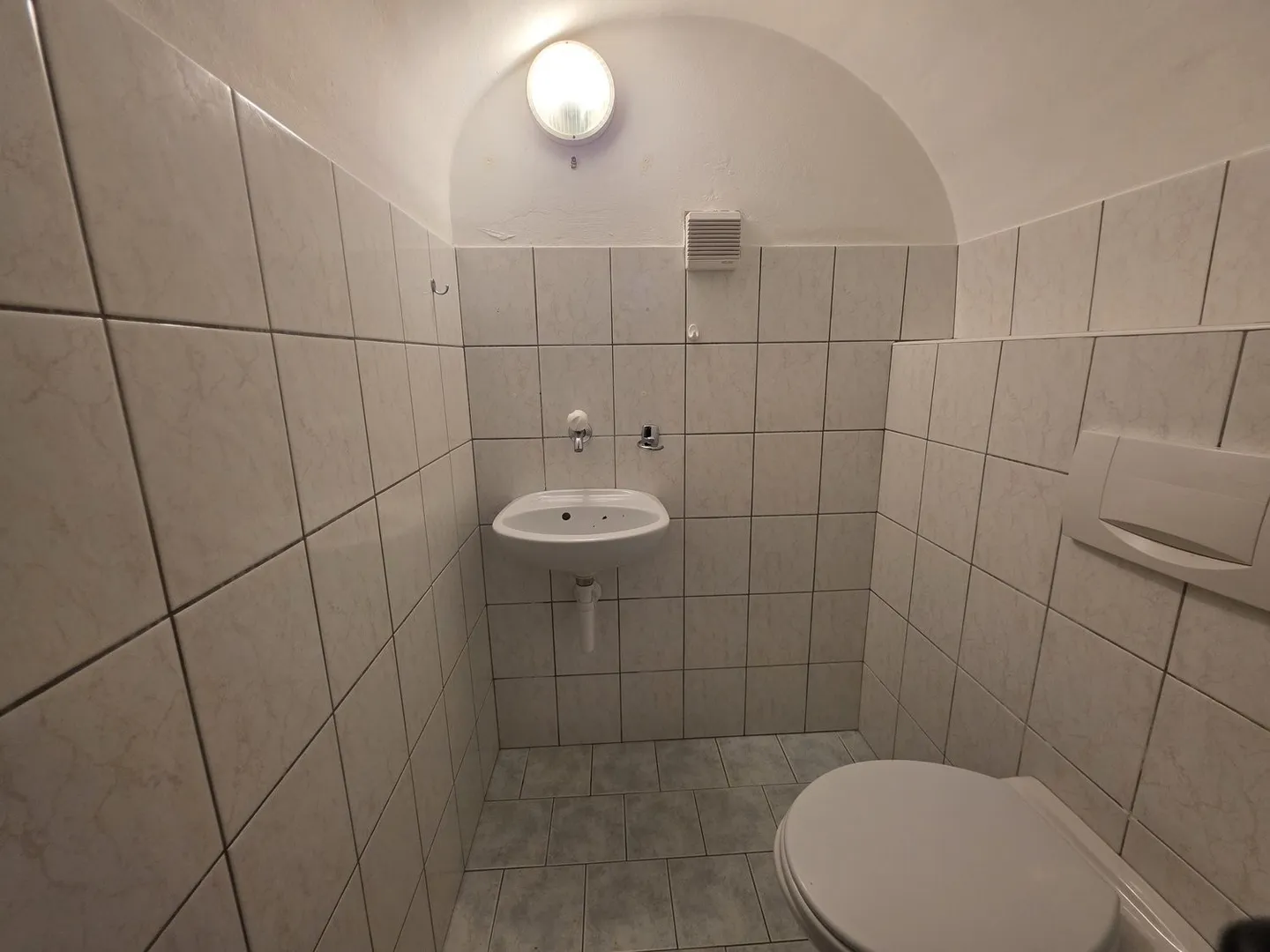 Locale comm. rez Ovest - Foto 6 di 8