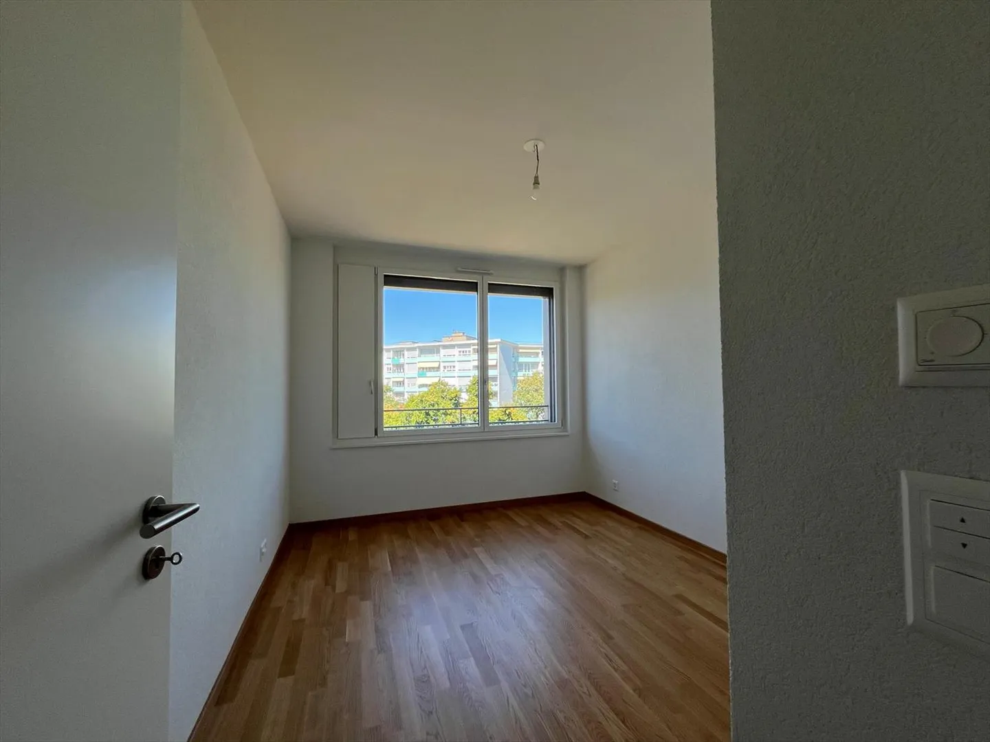 5-room apartment - Photo 10 of 10