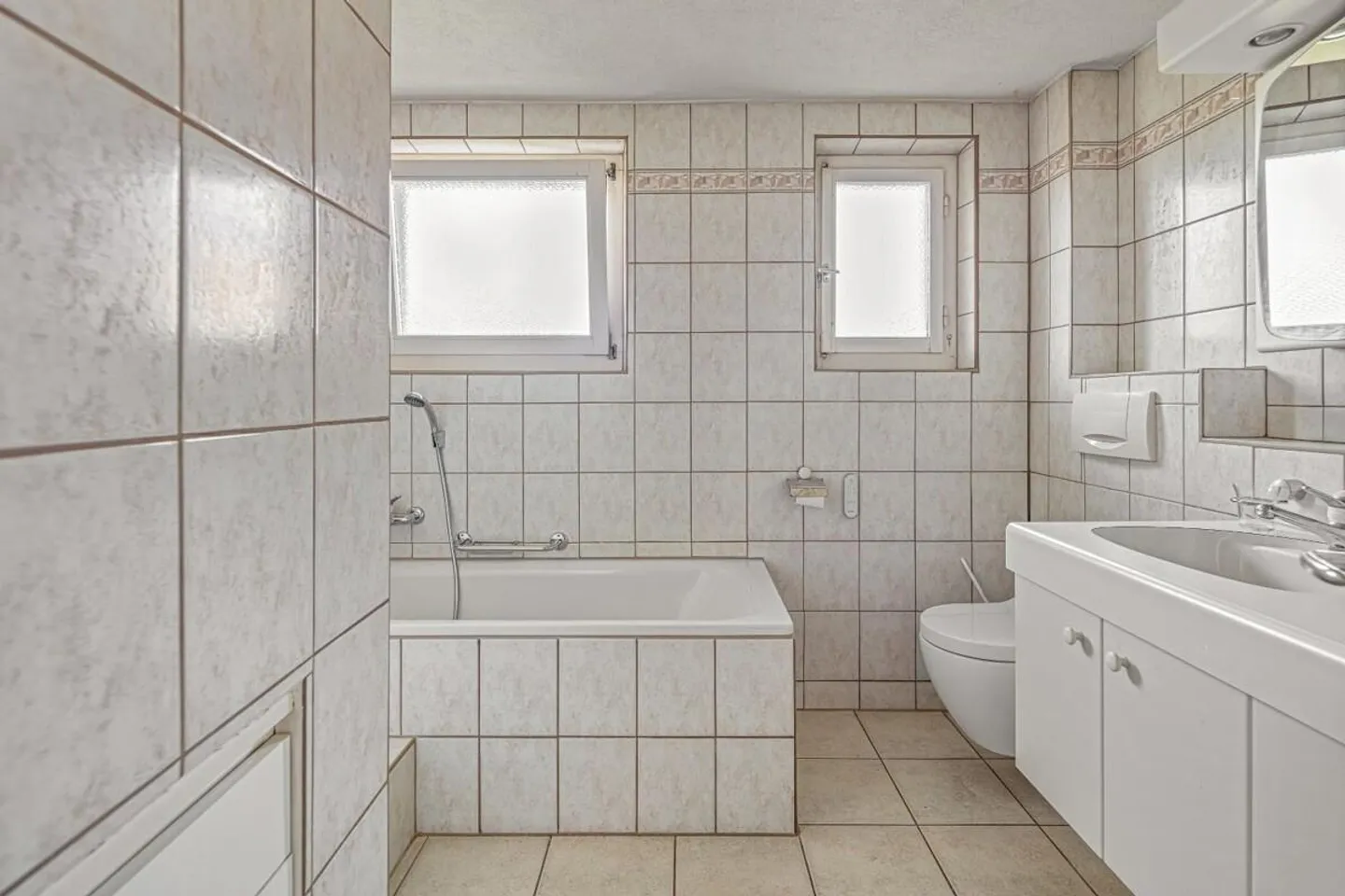 Ein Zuhause mit Geschichte – Charmantes Bauernhaus an sonniger Lage - Foto 8 di 14