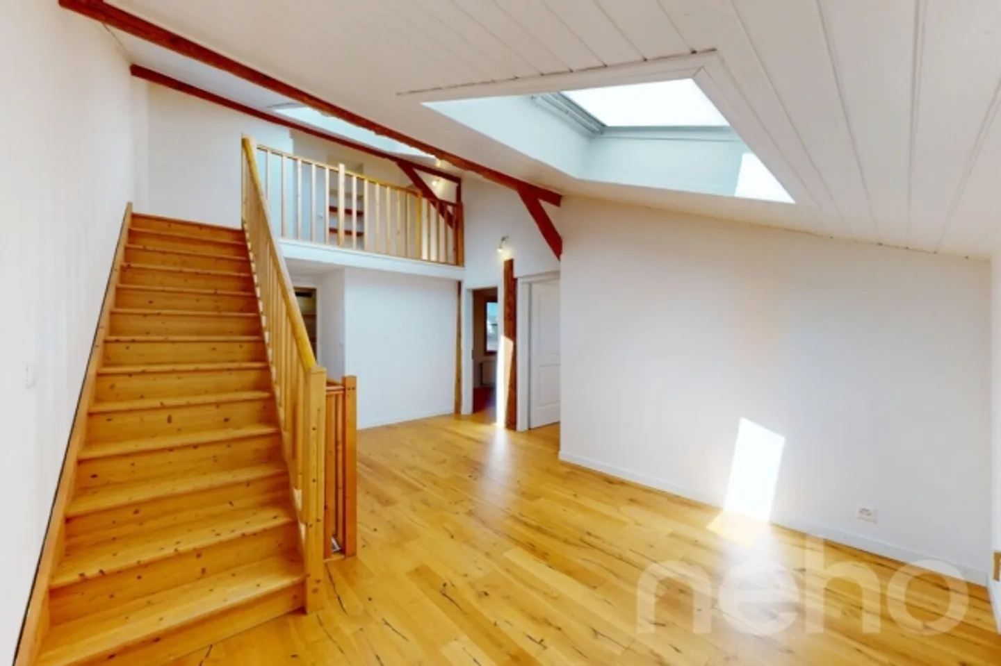 Triplex esclusivo di 5.5 stanze nel centro di Bex con garage - Foto 8 di 12