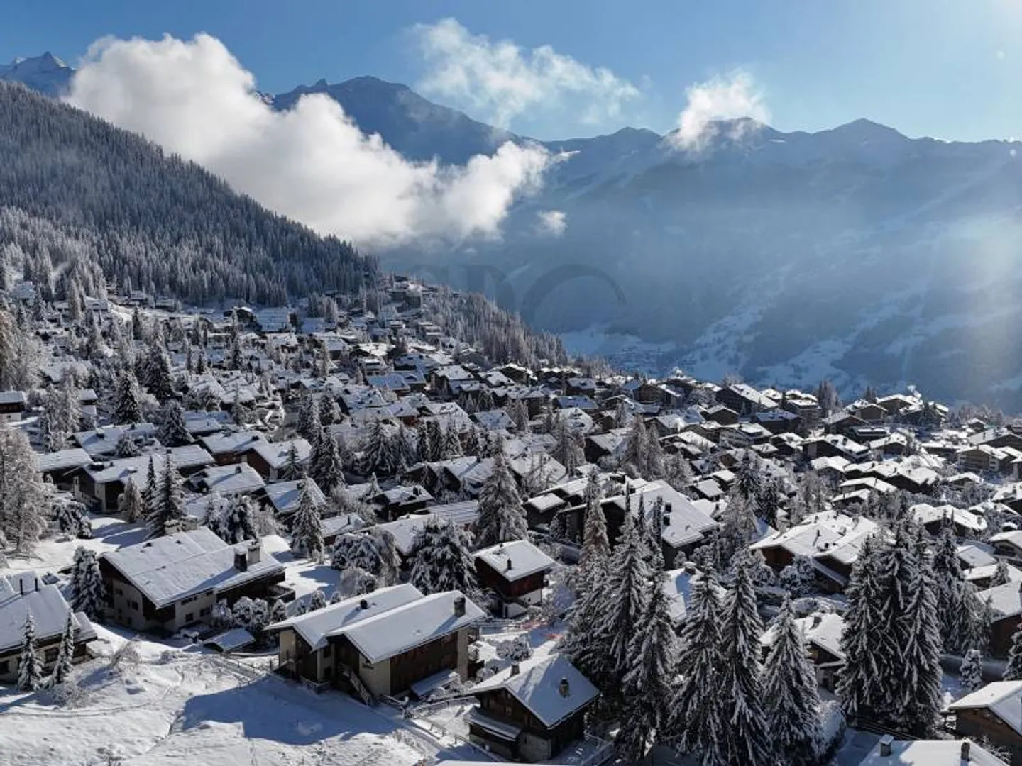 Chalet 10 Zimmer - Foto 1 von 8