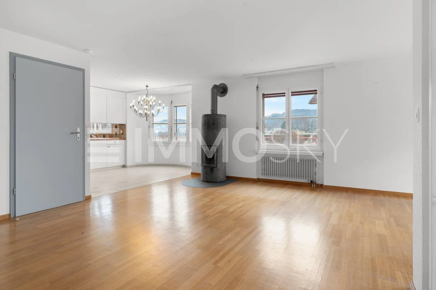 Maison d'angle familiale recherche une nouvelle vie - Photo 3 sur 5