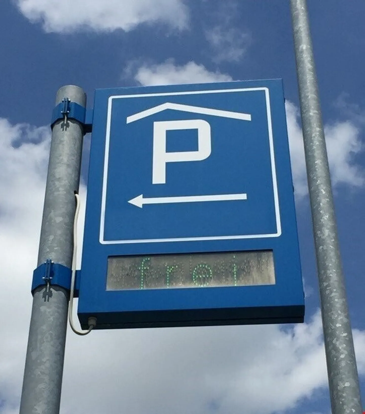 Autoeinstellplatz an zentraler Lage in Steffisburg zu vermieten - Foto 1 von 1
