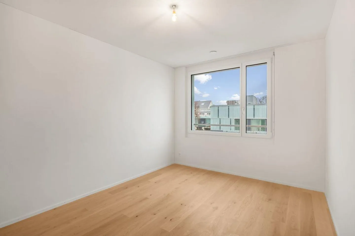 Modernes Apartment mit ökologischen Merkmalen - Foto 7 von 11