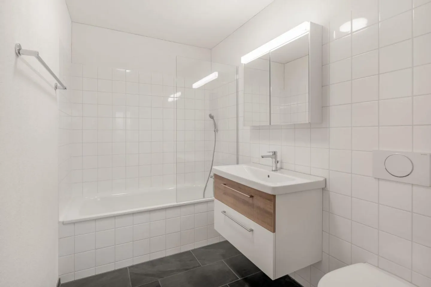 Modernes Apartment mit ökologischen Merkmalen - Foto 9 von 11