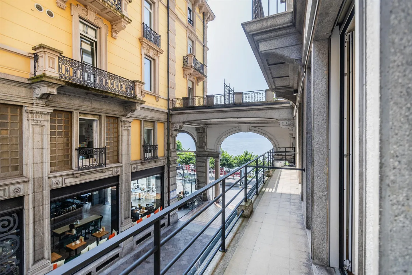 Spazio ufficio in Palazzo Gargantini - Foto 1 di 9