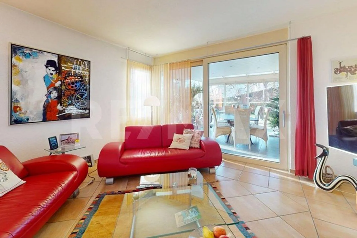 Appartement de 5,5 pièces avec beaucoup de lumière, de grands espaces extérieurs et des finitions de haute qualité - Photo 2 sur 13