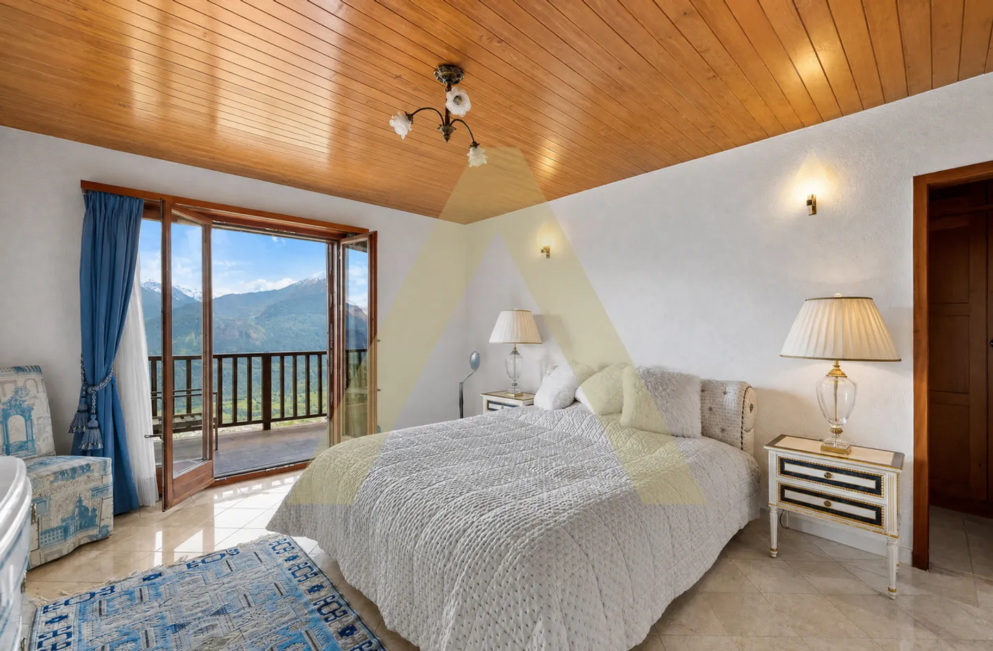 Exclusive chalet with panoramic view - Photo 7 of 14