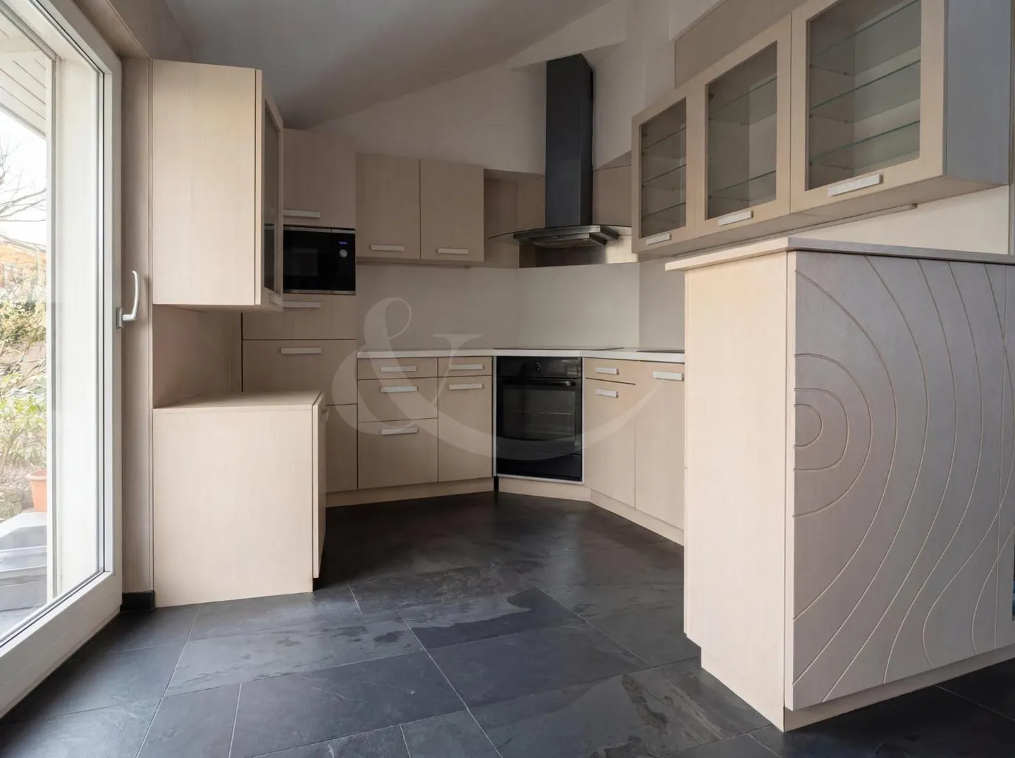 Spacieux appartement en duplex au Vallon - Photo 3 sur 8