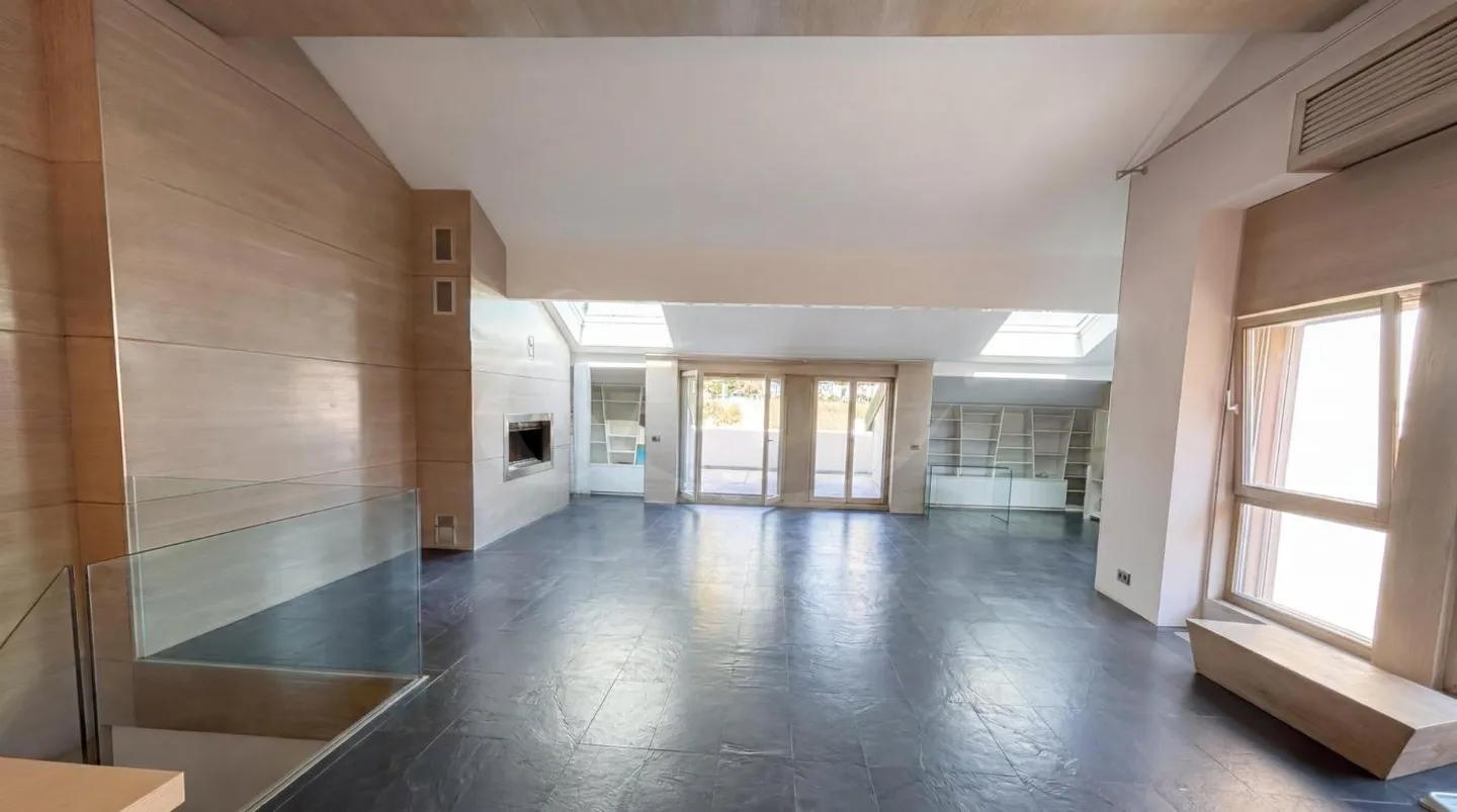 Spacieux appartement en duplex au Vallon - Photo 4 sur 8