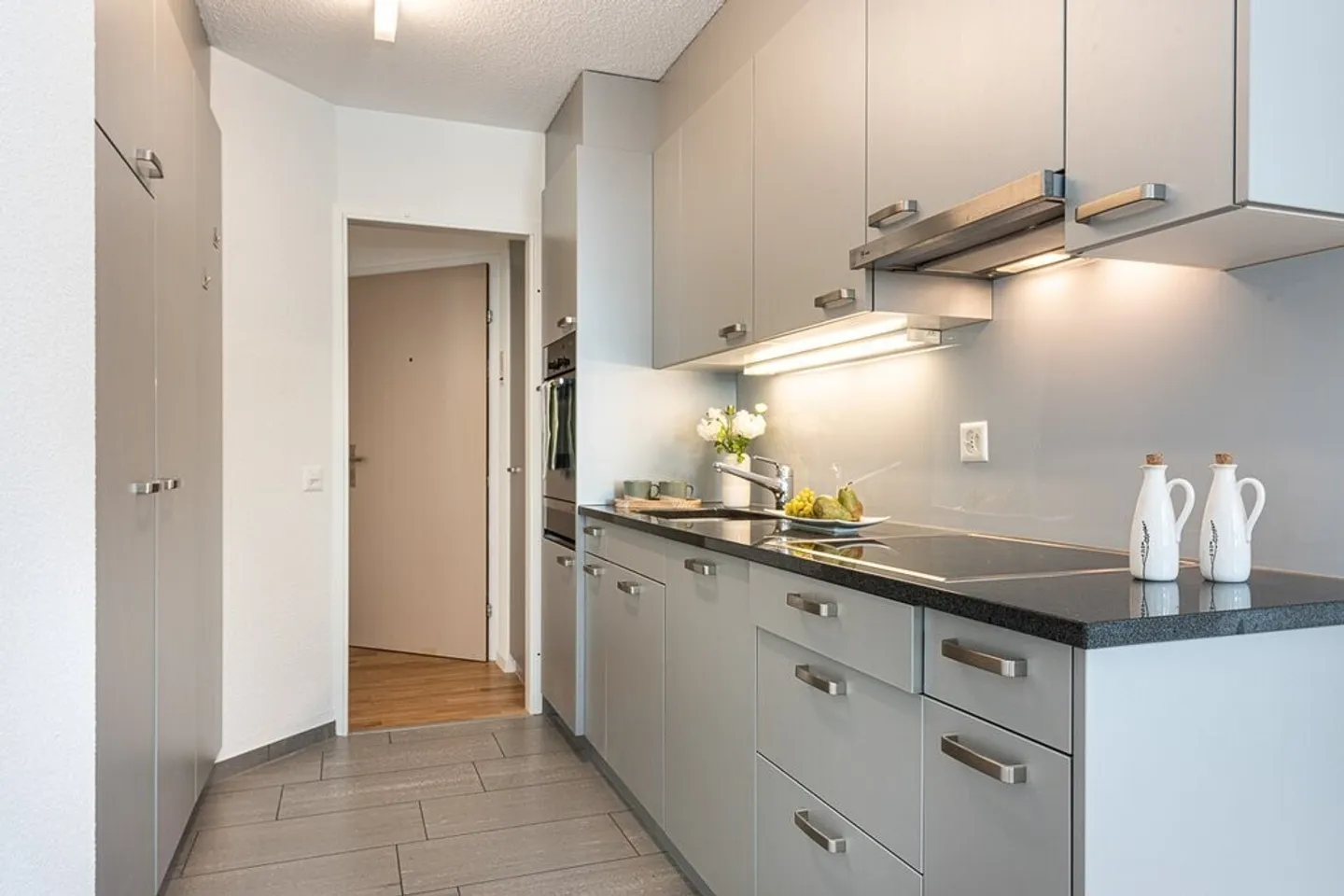 Visit - Move In - Feel Good - Photo 5 of 7