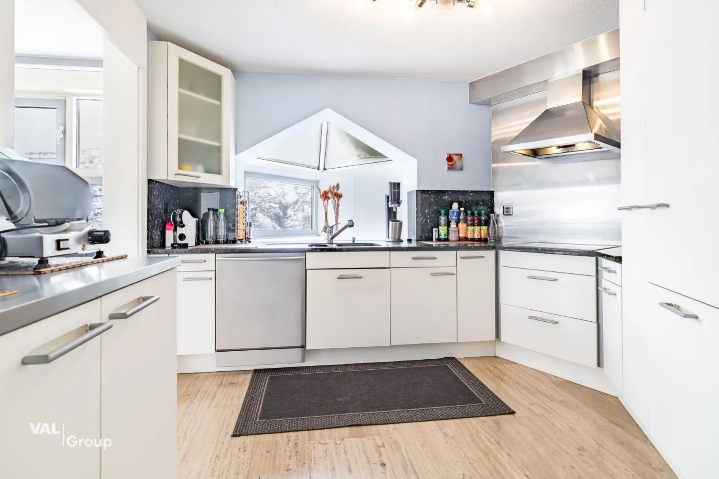 Exklusive Terrassenwohnung in Visp - Foto 3 von 13