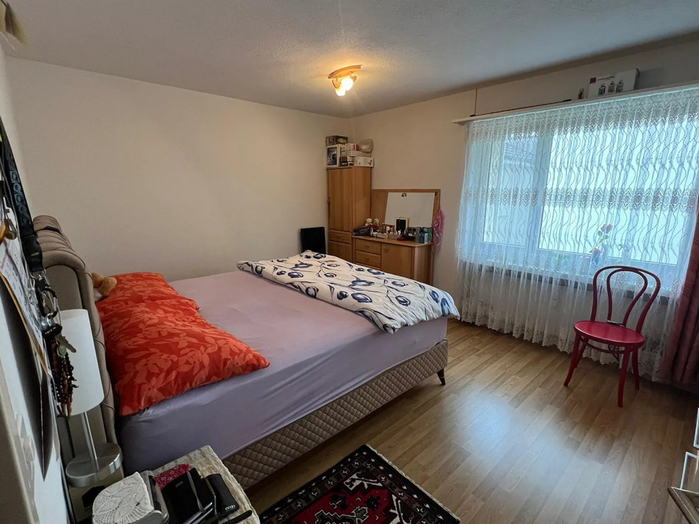 Confort sur 84 m² – Appartement 4.5 pièces dans un emplacement central - Photo 8 sur 14