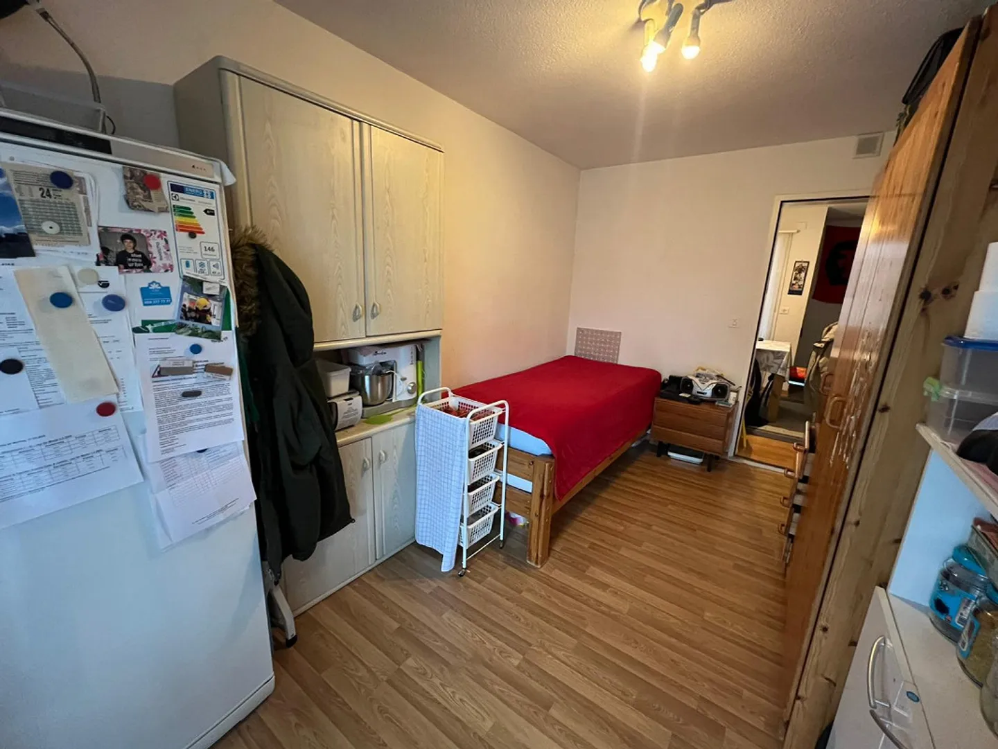 Confort sur 84 m² – Appartement 4.5 pièces dans un emplacement central - Photo 10 sur 14