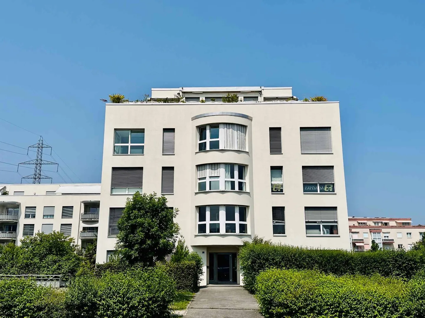 Hochwertige Büros ideal gelegen in Nyon - Foto 1 von 7