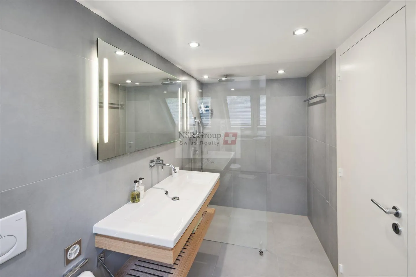 Appartamento in affitto - Foto 5 di 5