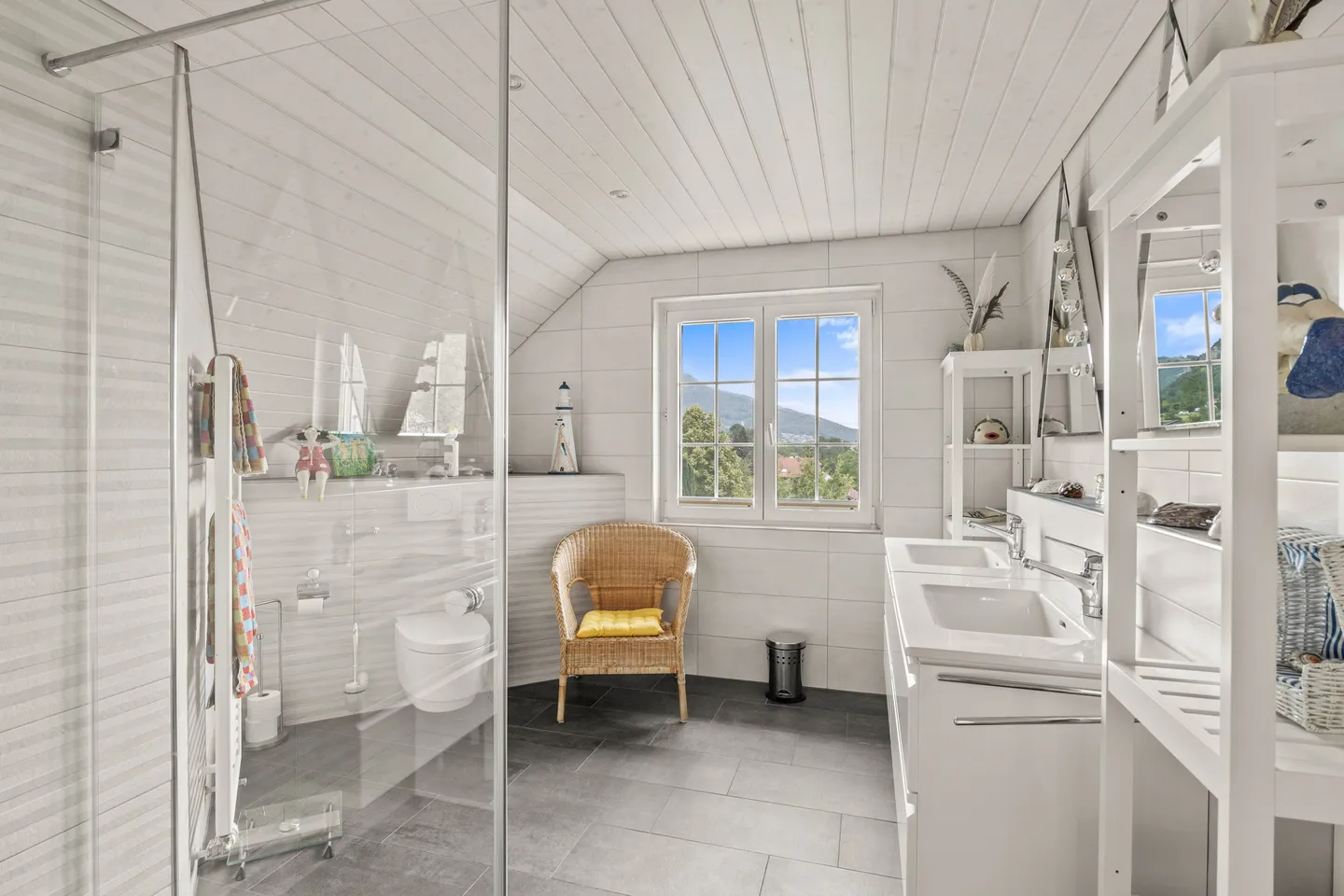 Charming Family Home in Niederbipp - Photo 3 of 8