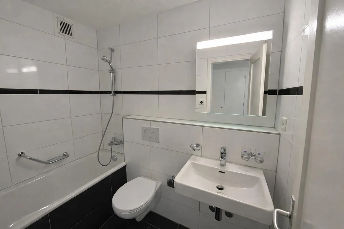 Gemütliche Wohnung in Ruhiger Lage - Foto 6 von 6