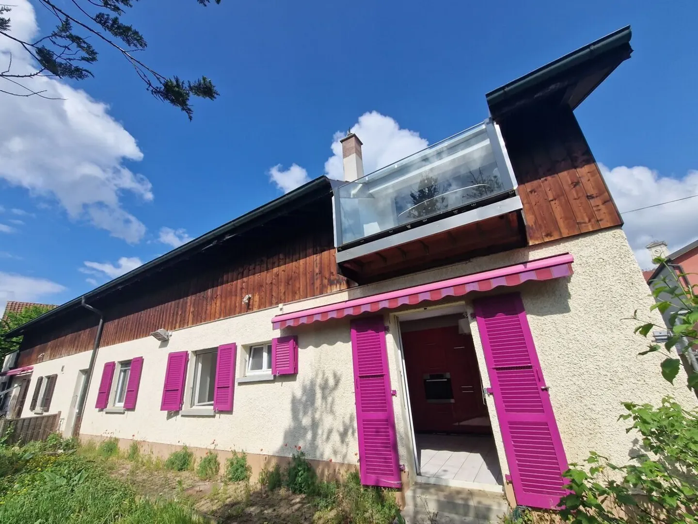 Haus mit 12 Zimmern - Foto 1 von 13