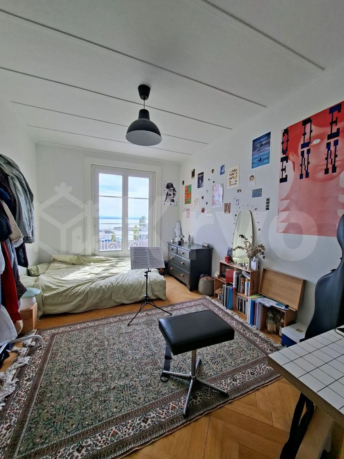 NICE 4 ROOMS 90 M2 BALCONY WITH LAKE VIEW WITHOUT ELEVATOR - Photo 3 of 8