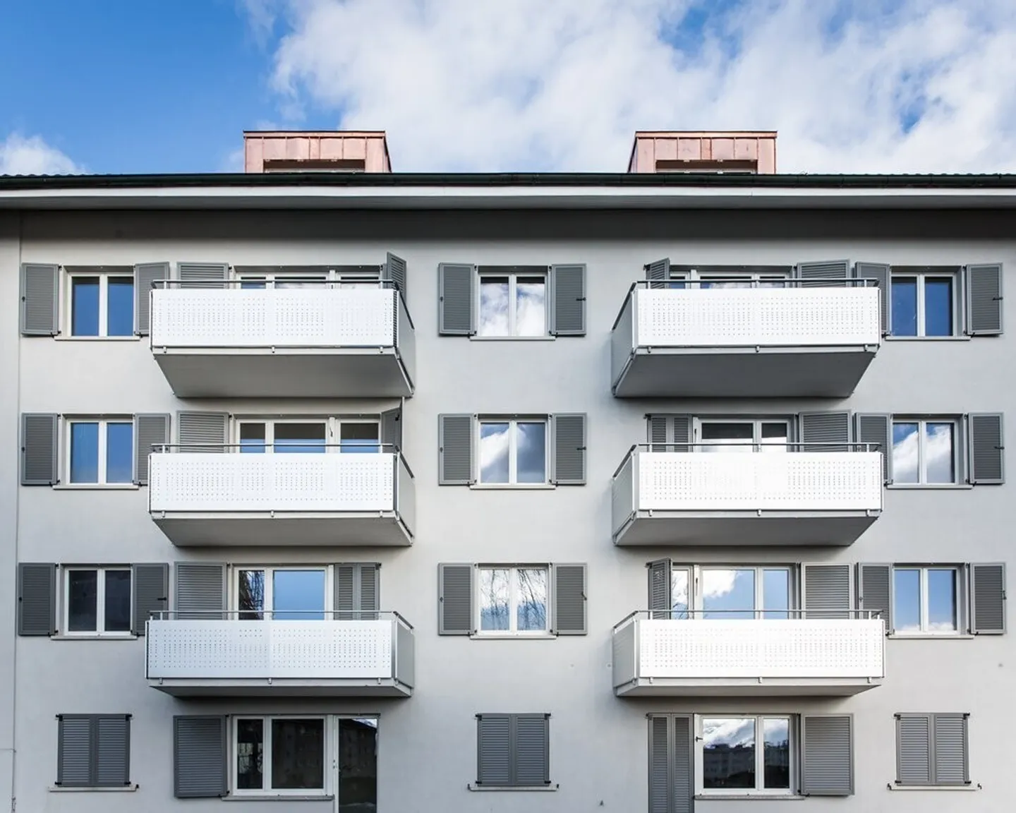 Visit - Move In - Feel Good - Photo 1 of 5