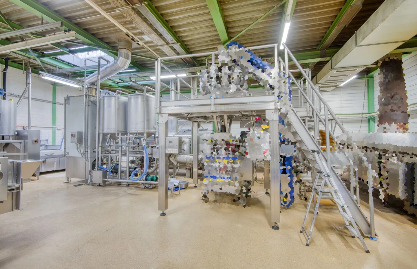 Spazio commerciale e di stoccaggio attraente in una posizione comoda - Foto 10 di 13