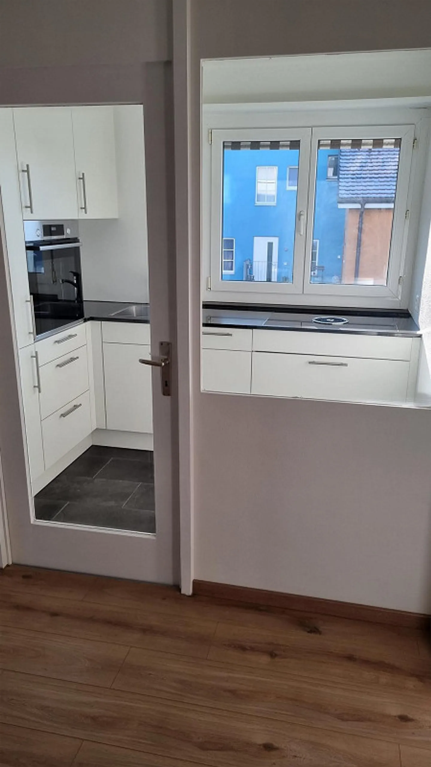 Appartement lumineux, convivial et très pratique au centre de Rheineck - Photo 1 sur 8