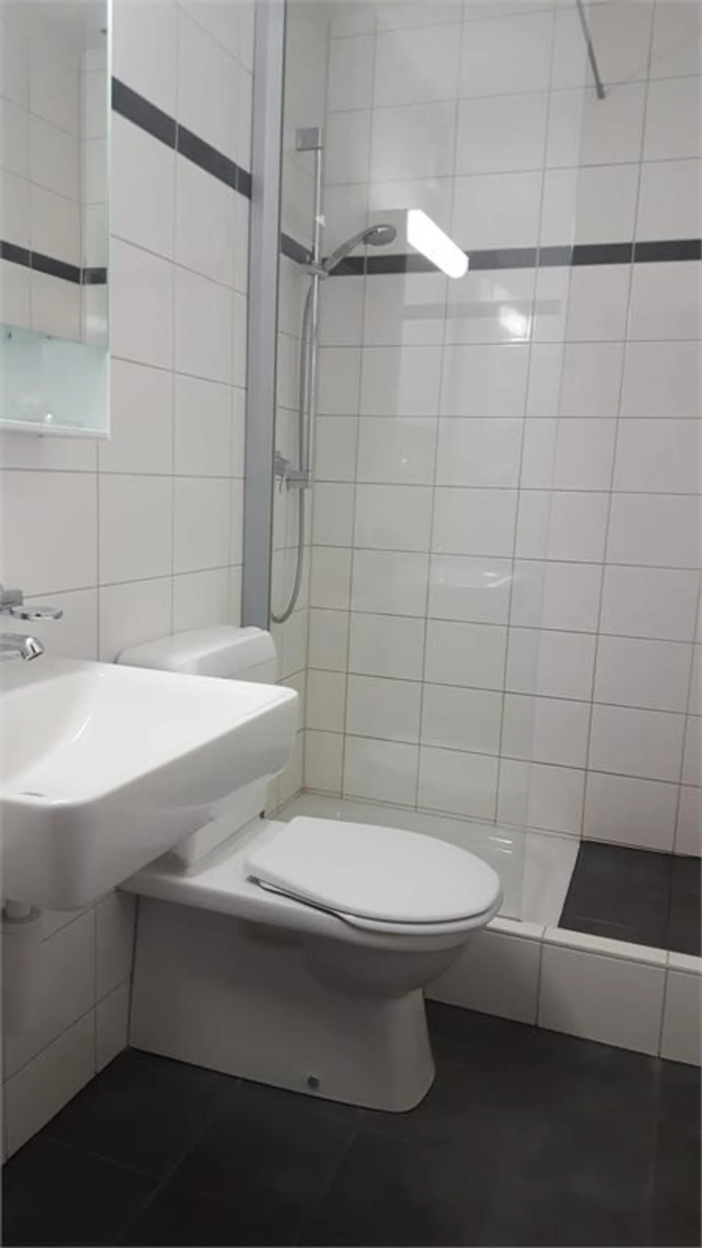 2-room apartment in the trendy district of Gundeli (Heiliggeistkirche) - Photo 4 of 7