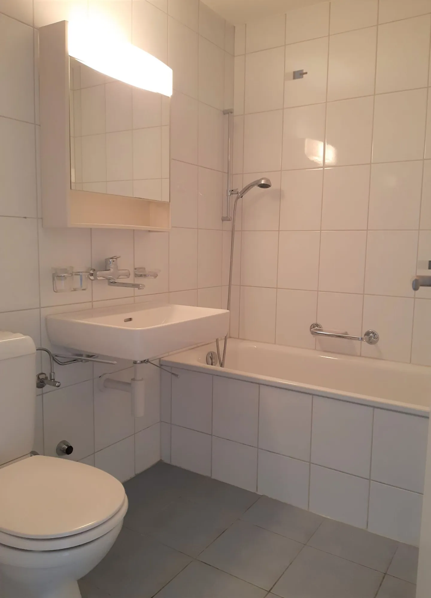 4 1/2 pièces lumineuses avec balcon - Photo 12 sur 12