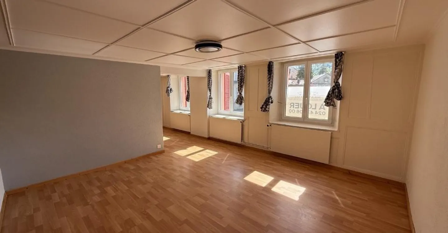 Large 3.5 room apartment on the upper ground floor - Photo 6 of 7