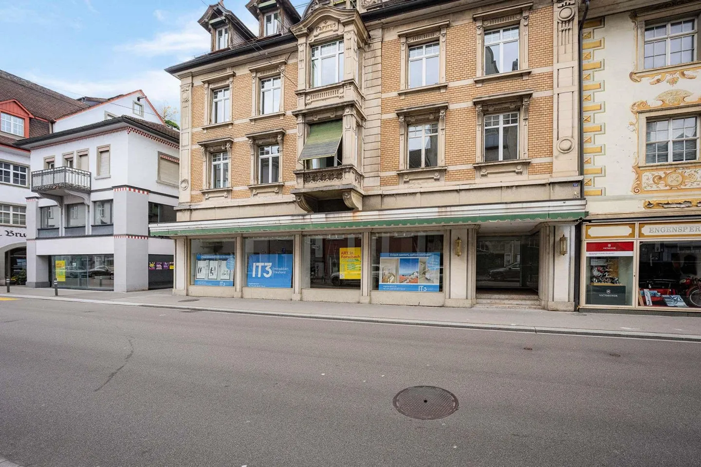 Charmant appartement de 4 pièces fraîchement rénové et prêt à emménager - Photo 1 sur 14