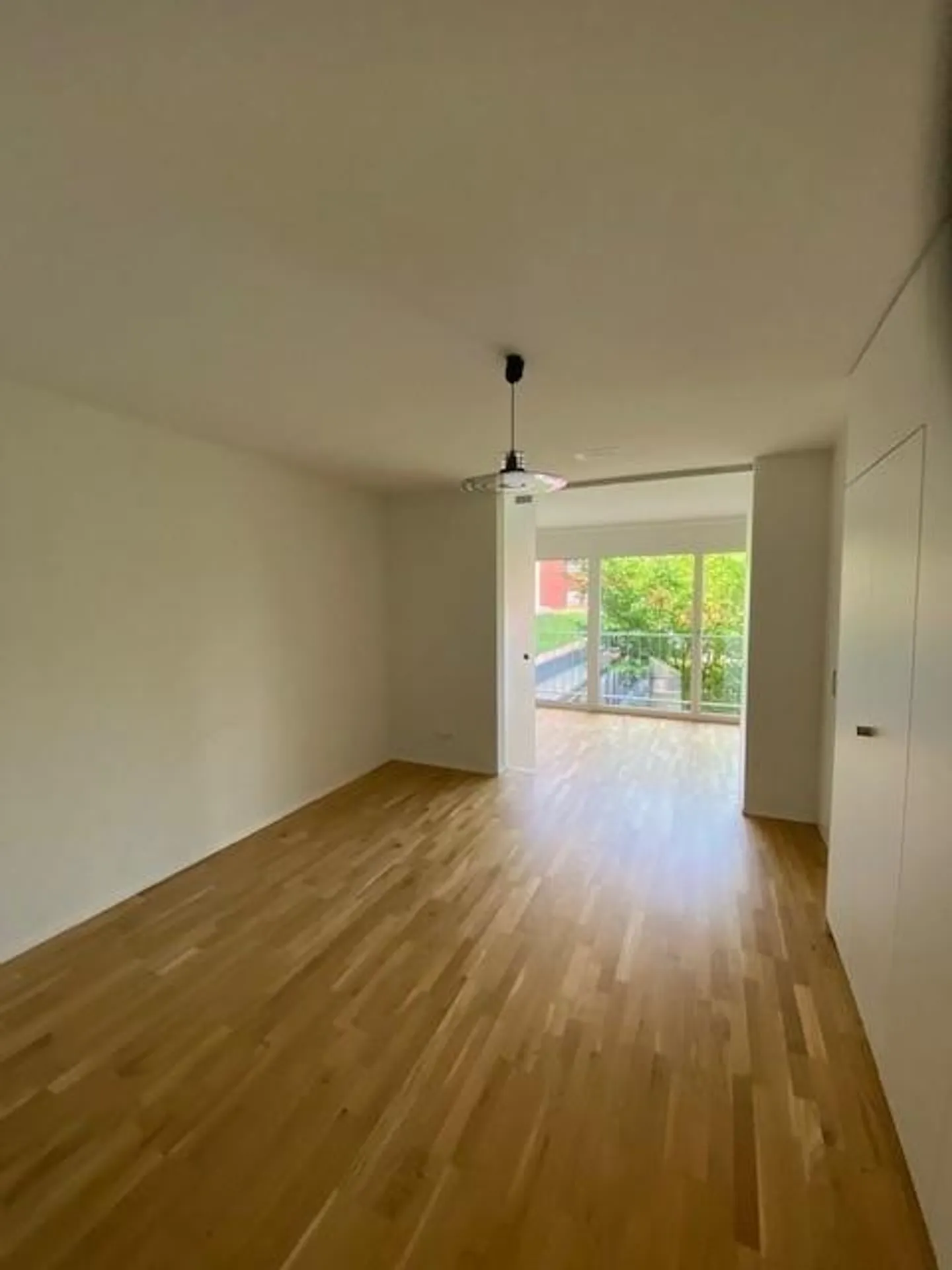 Modern 2.5 room apartment near city center and public transport - Photo 6 of 8