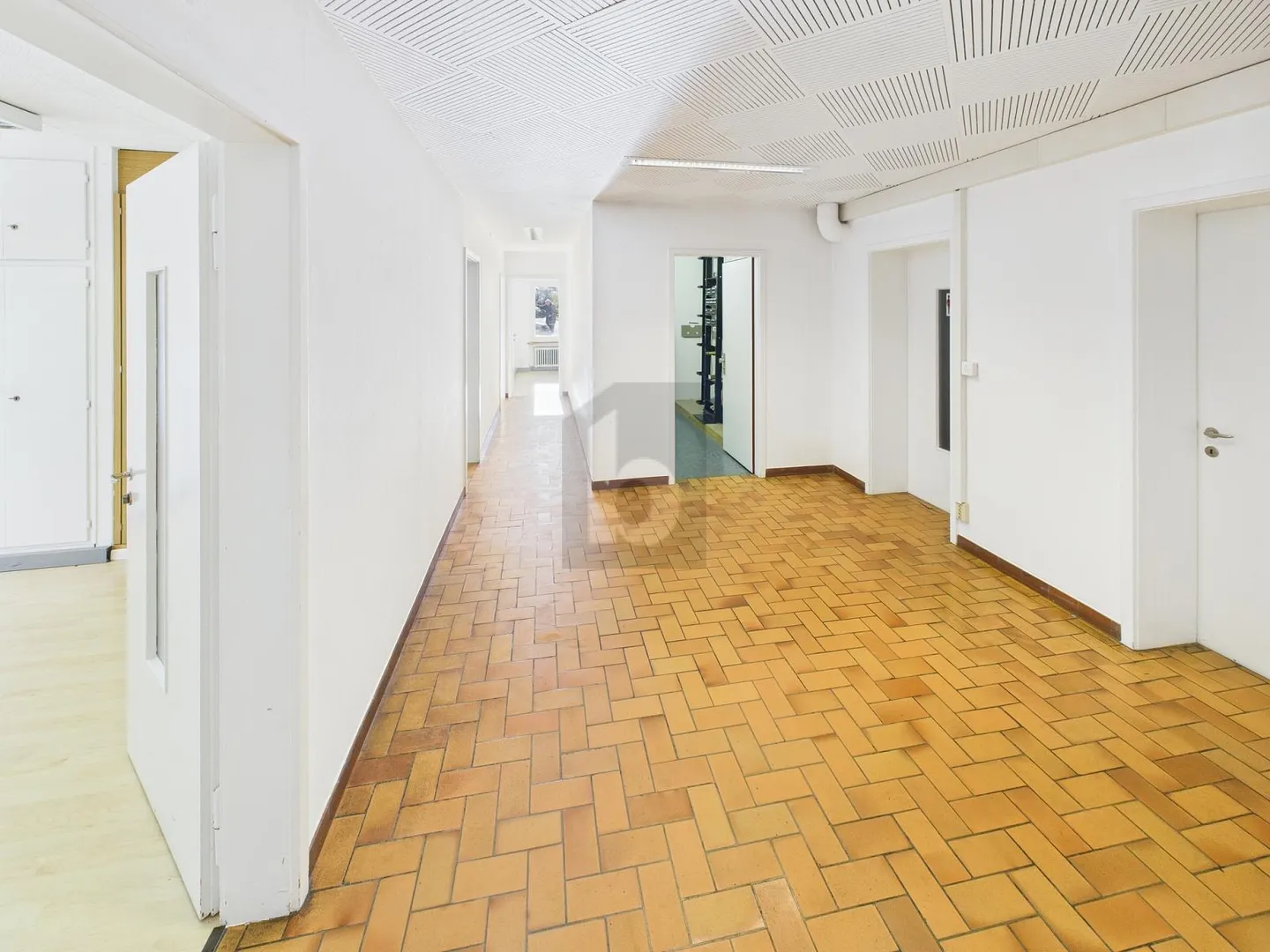 Bureau à louer - Photo 6 sur 6