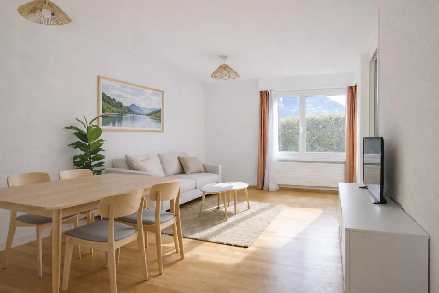 SIERRE - Charming 2.5 room apartment with sunny terrace - Photo 2 of 6