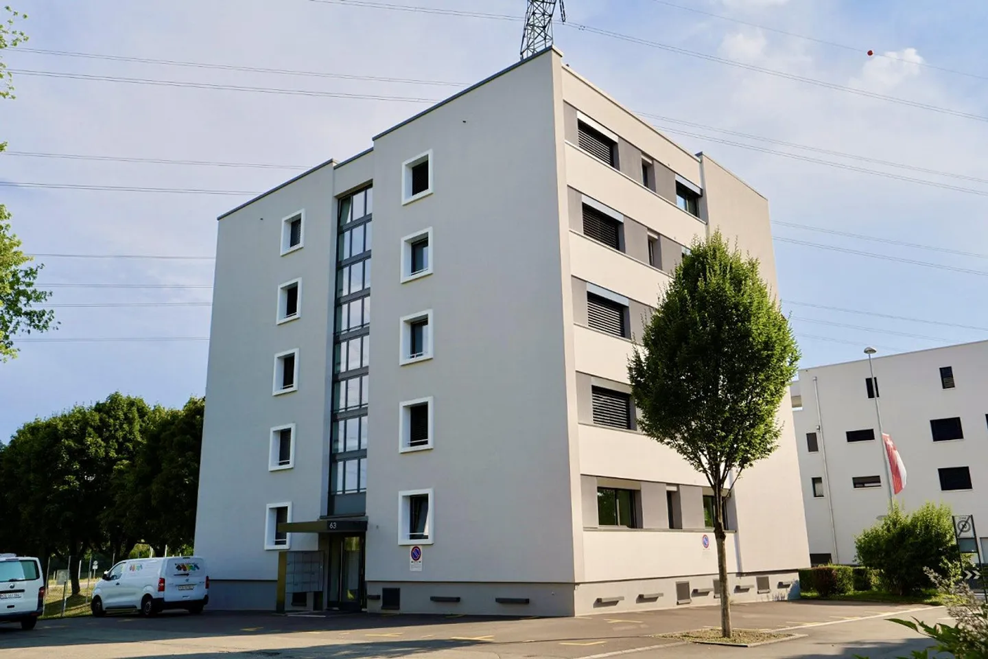 Doppelte Chance: Zwei helle 3.5-Zimmer-Wohnungen in Zug - Foto 1 von 9